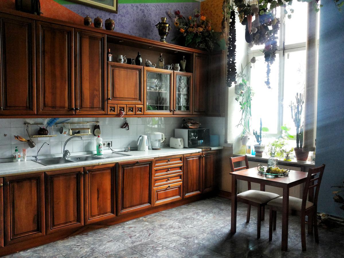 Orpheus Hostel And Apartments 敖德萨 外观 照片