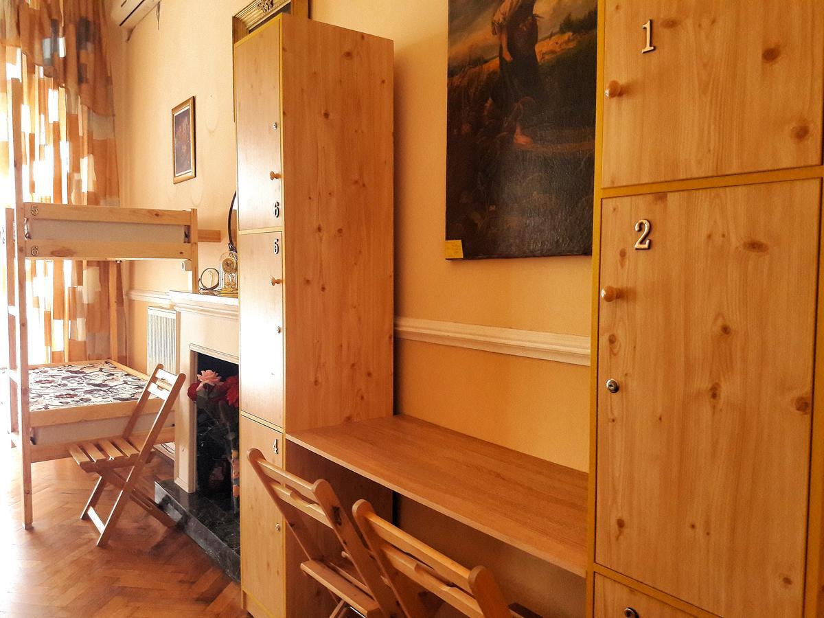Orpheus Hostel And Apartments 敖德萨 外观 照片