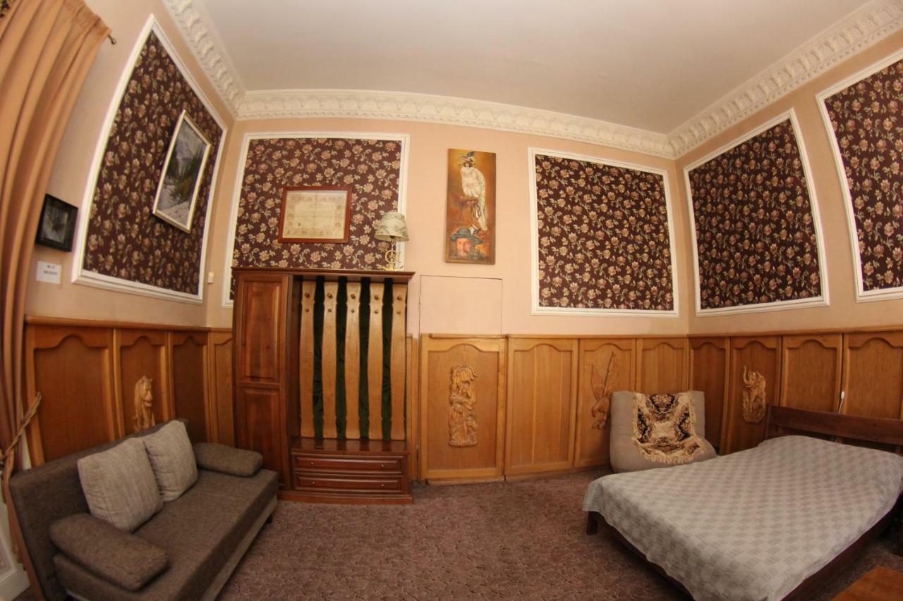 Orpheus Hostel And Apartments 敖德萨 外观 照片