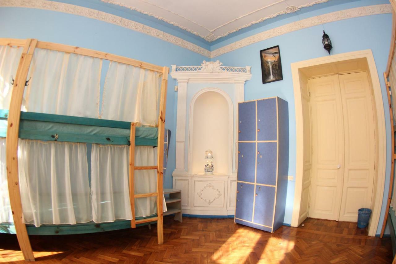 Orpheus Hostel And Apartments 敖德萨 外观 照片