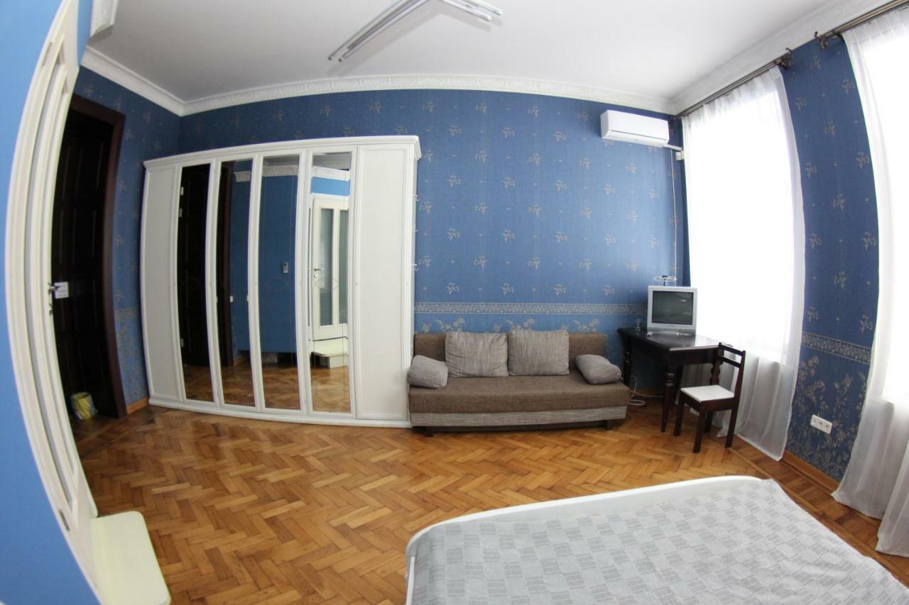 Orpheus Hostel And Apartments 敖德萨 外观 照片