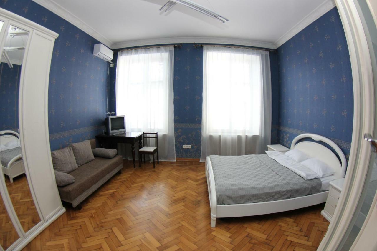 Orpheus Hostel And Apartments 敖德萨 外观 照片