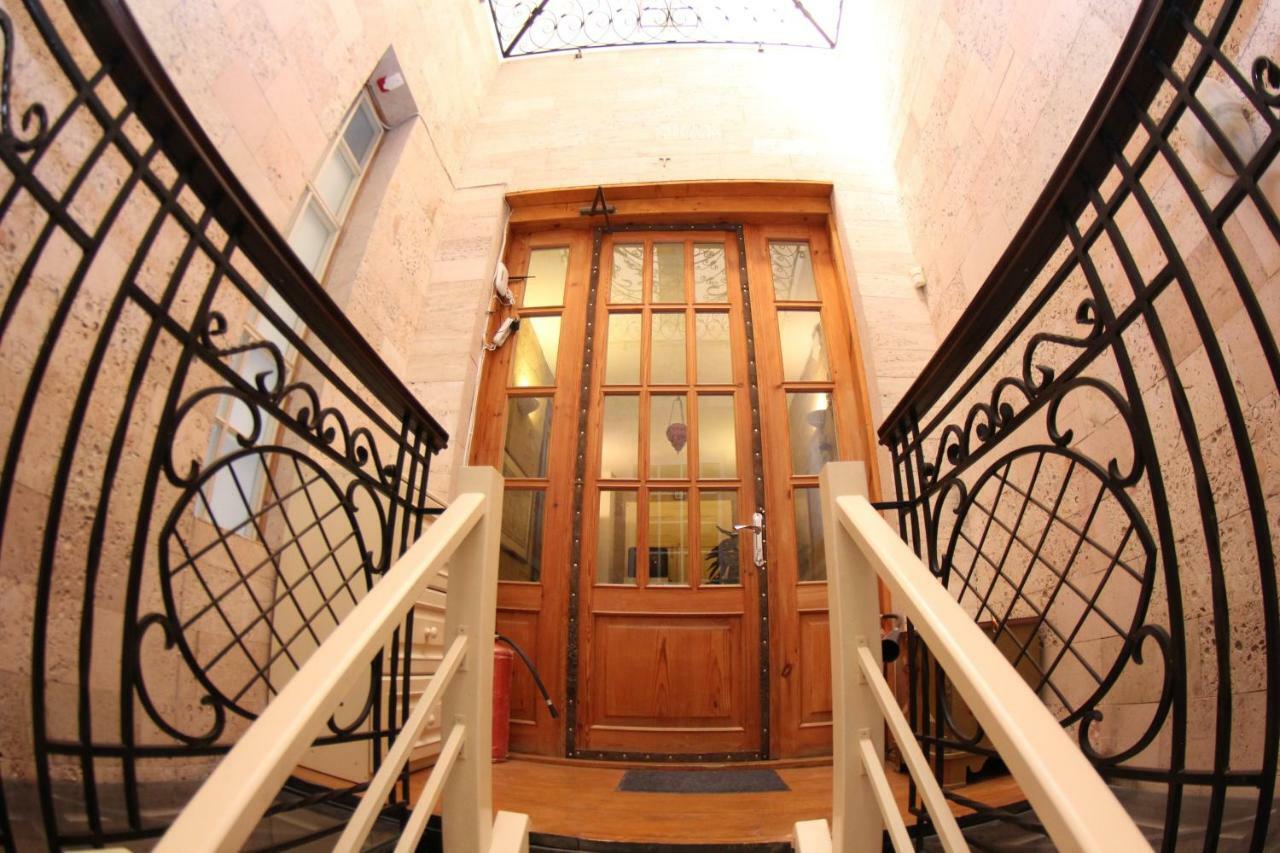 Orpheus Hostel And Apartments 敖德萨 外观 照片